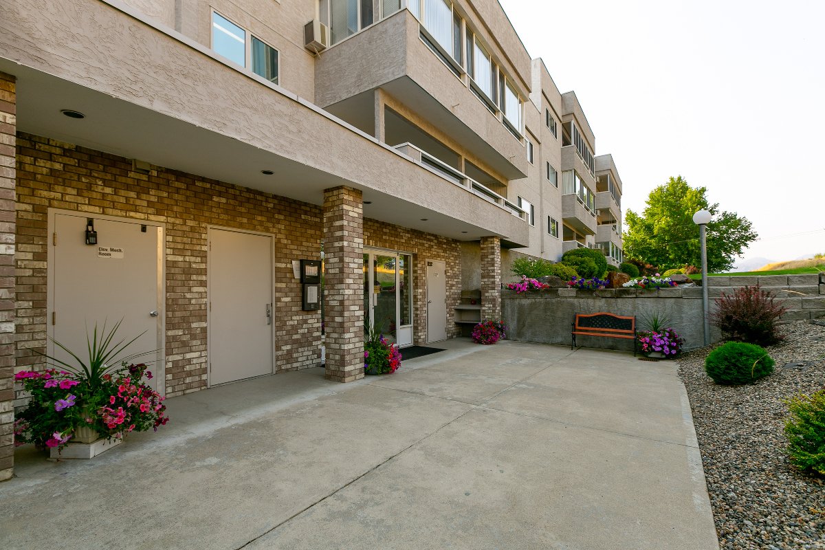 Coen Homes (Kelowna_Coen) Twitter