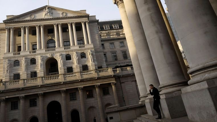 FinancialPure's tweet image. Bank keeps interest rates steady at 0.75% as Brexit looms news.sky.com/story/bank-kee…