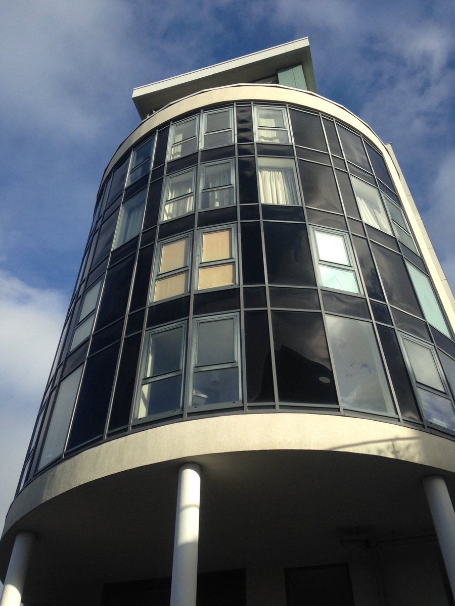 CastlefordPM's tweet photo. Another of Castleford Management’s new managed sites, this time at Ocean Village, Southampton. #propertymanagement #oceanvillage https://t.co/A77ueyepAt https://t.co/mbvJPTarYx