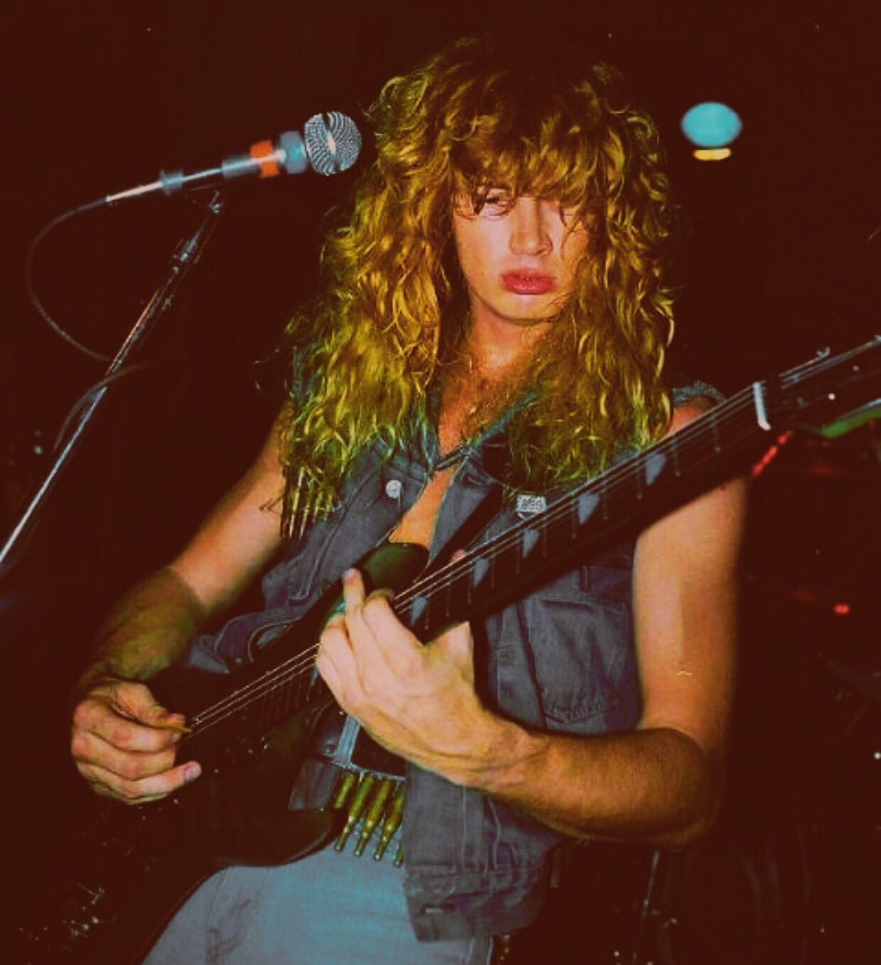 Happy birthday to dave mustaine. thank you for many years of great tunes <3 