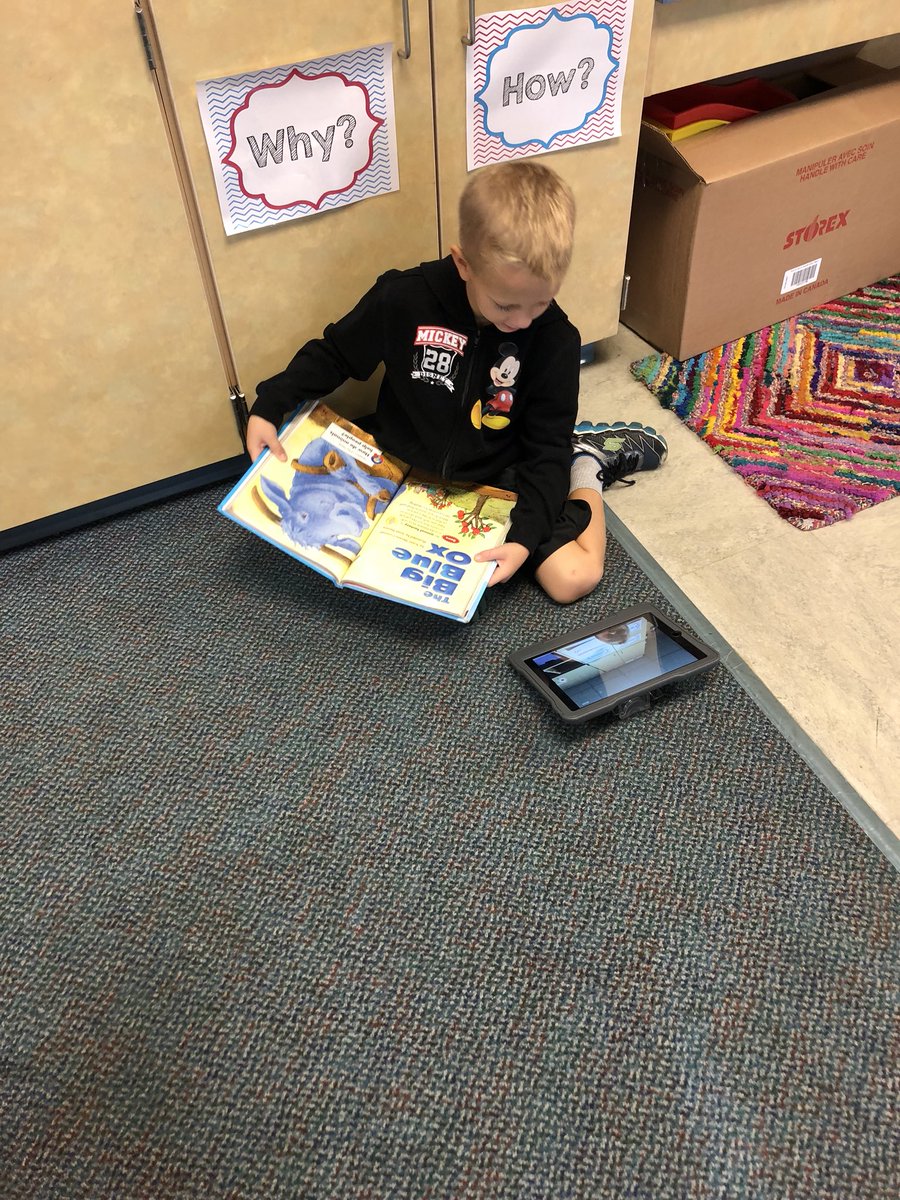 mrsperkins1st's tweet photo. I love using Dojo to show parents what we’re doing in our class! Today, we made videos reading the story of the week and sent it to our parents 📚 #jbsrocks https://t.co/d5pPHCRK1i