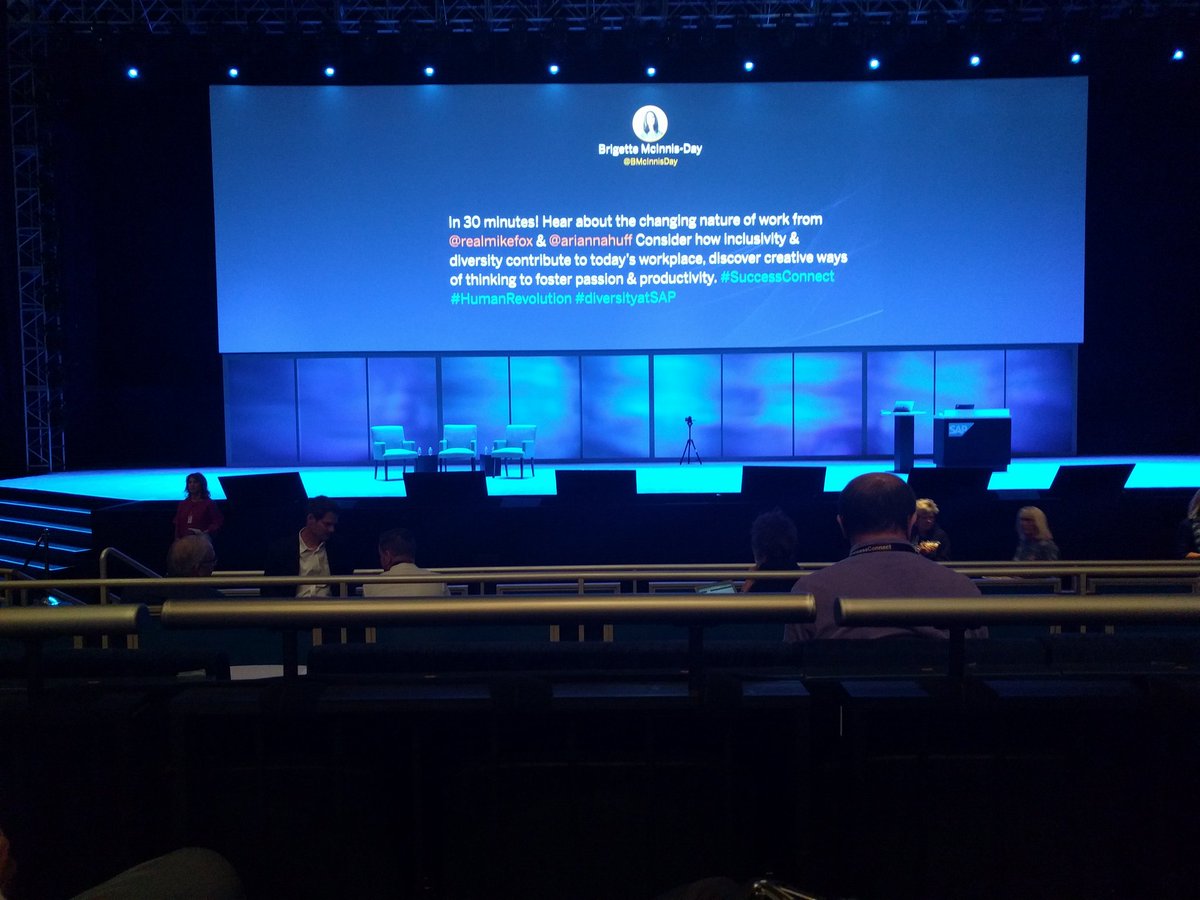 CarlyTrow's tweet photo. Be human. Be revolutionary. #SuccessConnect #SuccessFactors https://t.co/U93XXFw3ri