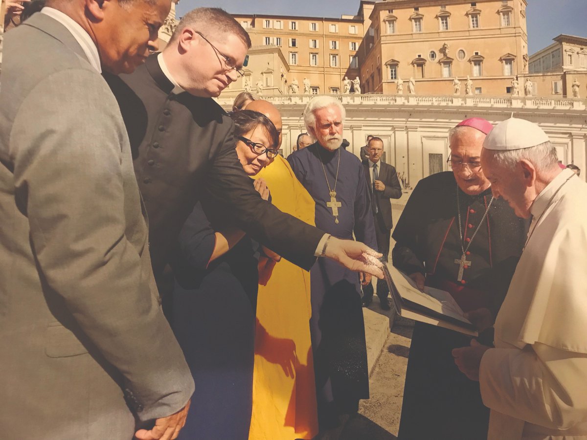 CathCharitiesBQ's tweet photo. #CCBQ's staff meet @Pontifex! See: https://t.co/tD9THiPv0D #Pope #PopeVisit #Rome #Catholic #Religion #Visit #CatholicChurch #Francis #Vatican #PopeExclusive #PopeApproved #travel #activism #charity #nonprofit #ecofriendly #green #nature #environment #affordablehousing #poverty https://t.co/YHjT0CegI2