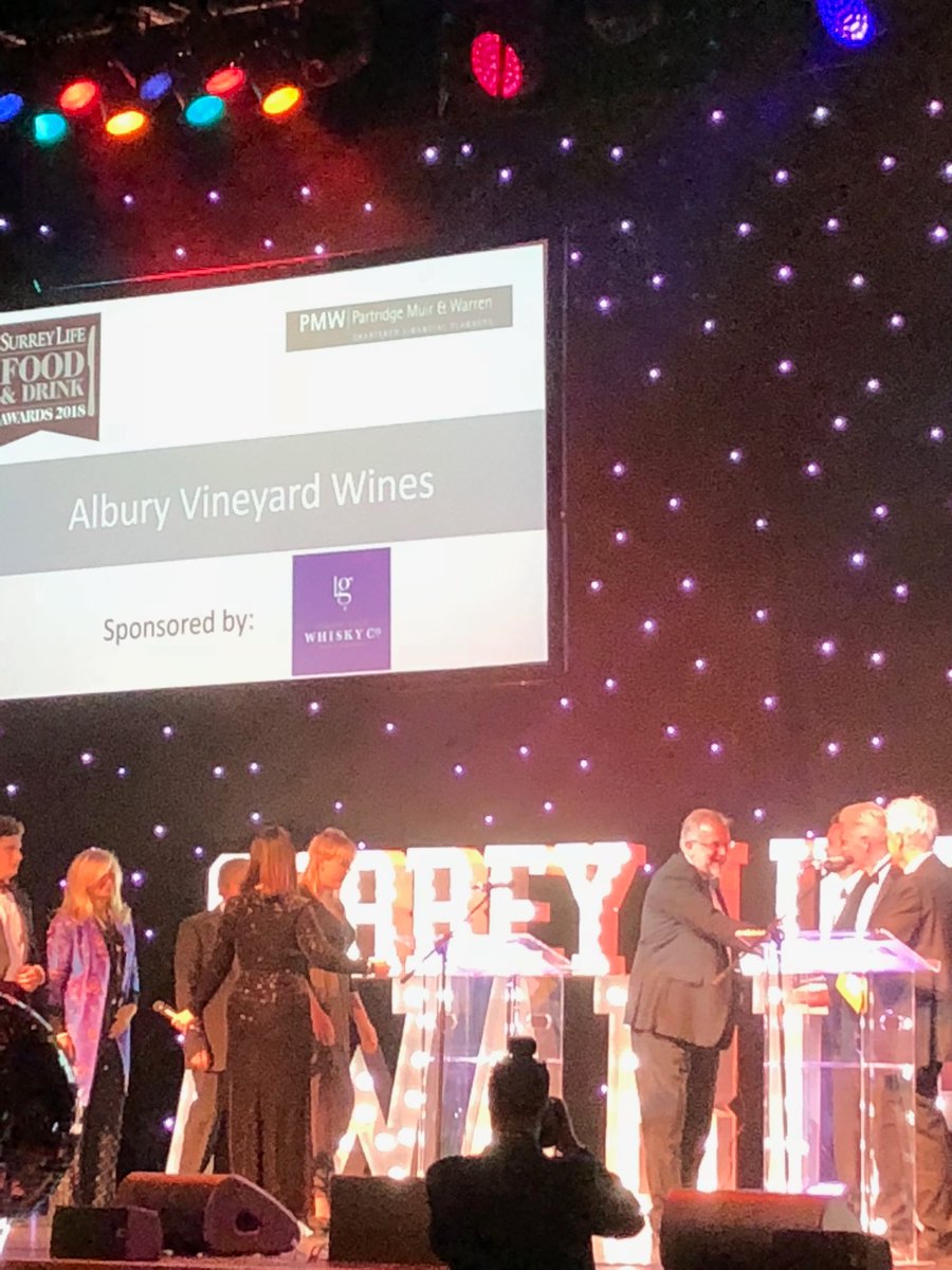 The Stephan Langton (@thelangtoninn) on Twitter photo Great taste in #English wine & on the shelves at our pub #surreyhills #dorking <a href="/AlburyVineyard/">Albury Vineyard</a> Well deserved Nick & team. Great neighbours <a href="/TillybeerShere/">TillingbourneBrewery</a> Great taste in #English wine & on the shelves at our pub #surreyhills #dorking <a href="/AlburyVineyard/">Albury Vineyard</a> Well deserved Nick & team. Great neighbours <a href="/TillybeerShere/">TillingbourneBrewery</a>