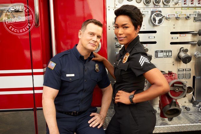 911NewsUpdates's tweet image. Angela Bassett, Peter Krause, Kenneth Choi, Oliver Stark, and Aisha Hinds for Entertainment Weekly. #911onFOX