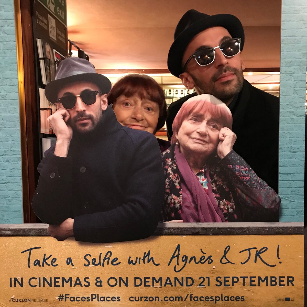 In London ! 💥💃🎥🕺🏻🔥Faces Places in Curzon’s cinema ... 21 th of September 😜