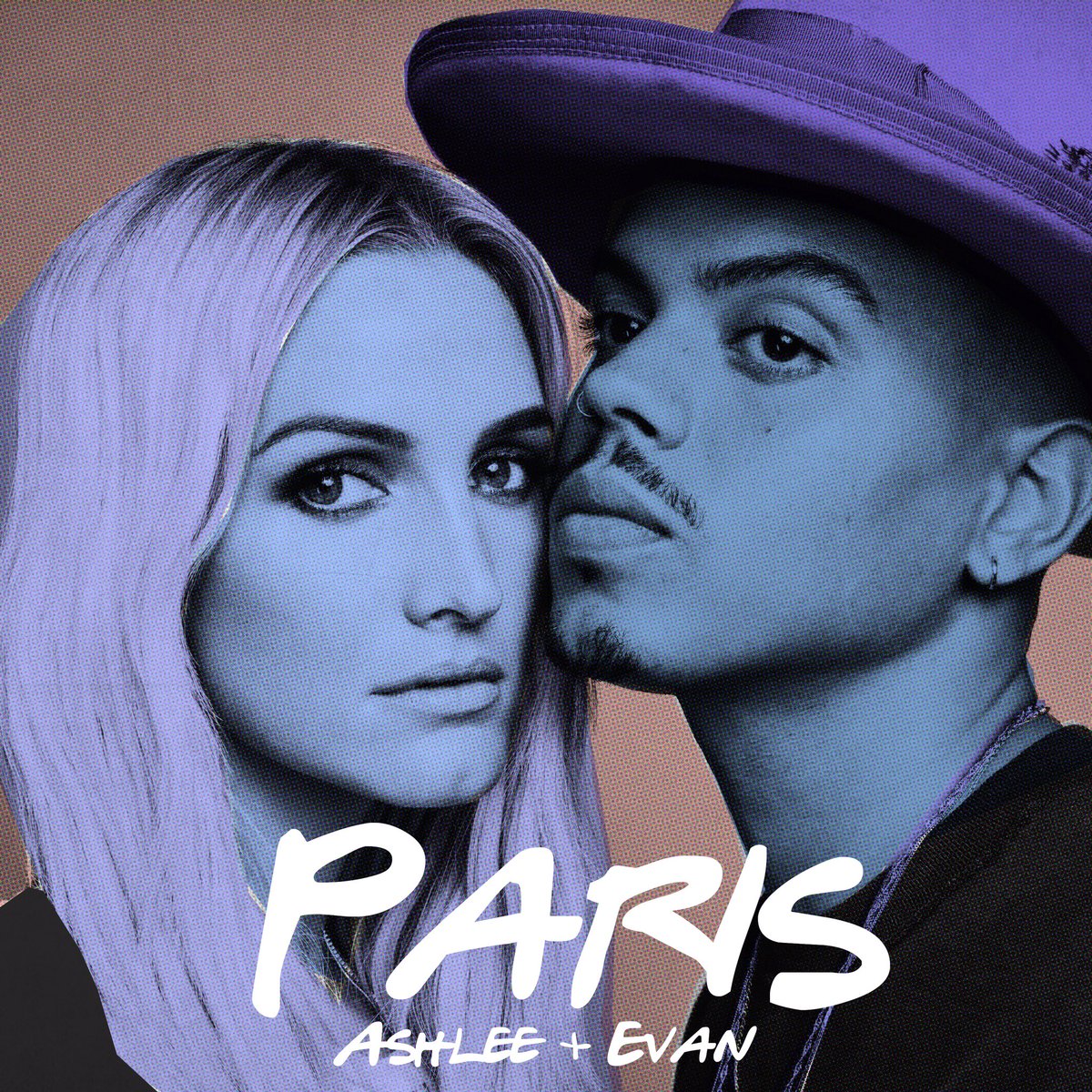 Ashlee Simpson >> preparando nuevo álbum DnAYHHqUYAA09O8