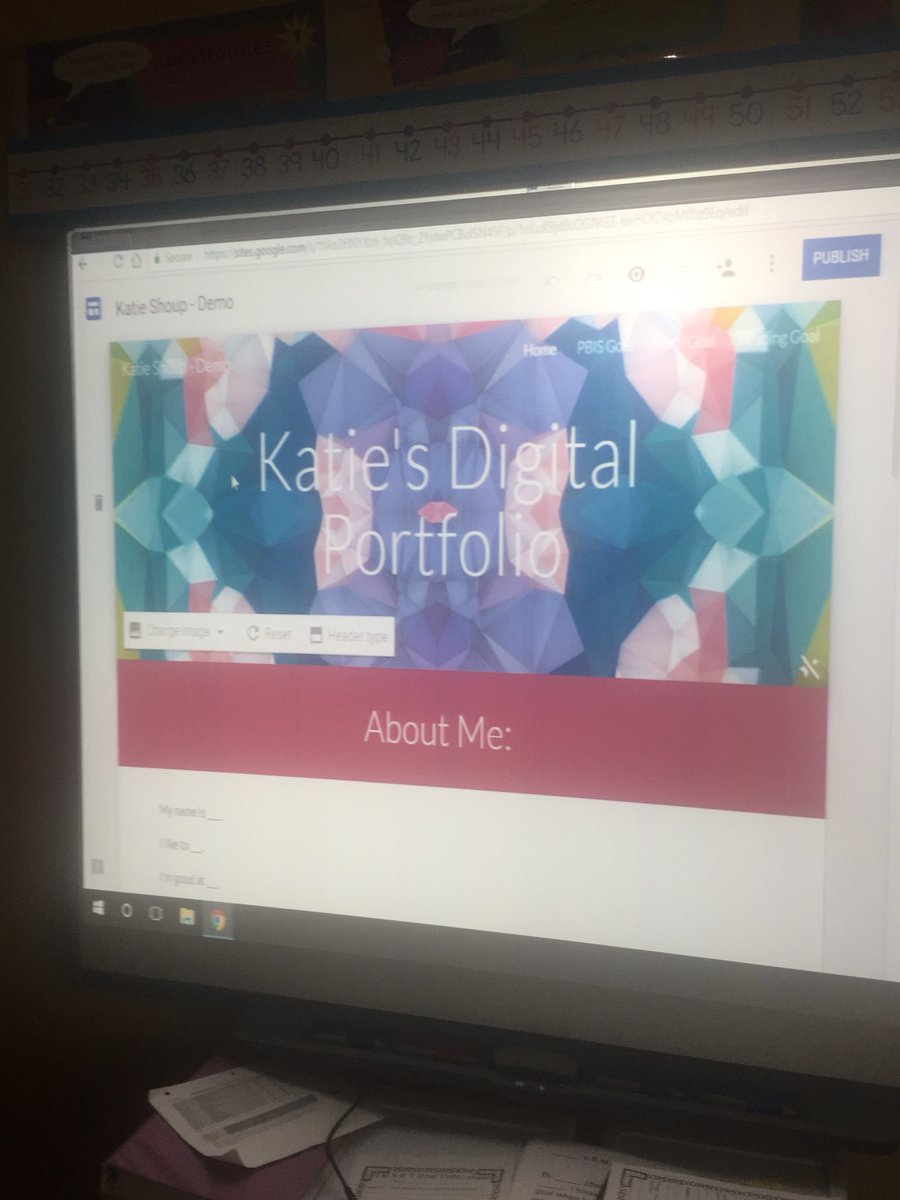 MarnieSchell's tweet photo. Resource students at Morley Nelson learn how to create a digital portfolio.  What a great way to increase self reflection, tech skills and ownership of their own learning! Way to go Katie! @BoiseSped https://t.co/SY9JqGiP56