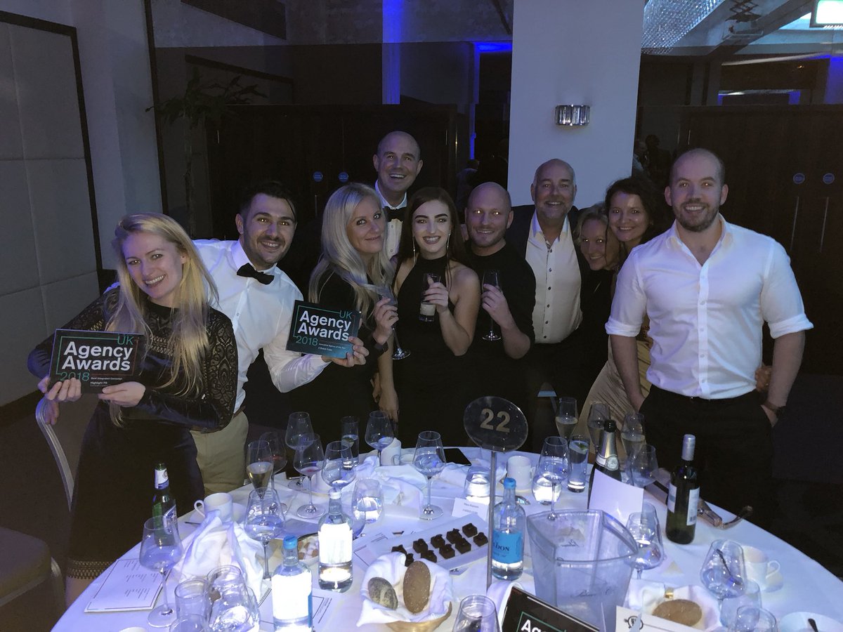PhilVallender's tweet photo. #UKAgencyAwards Huge congrats to @3SIDEDCUBE &amp; @HighRisePR for winning stonking awards tonight. Great table-mates! https://t.co/w8BvclWc4p