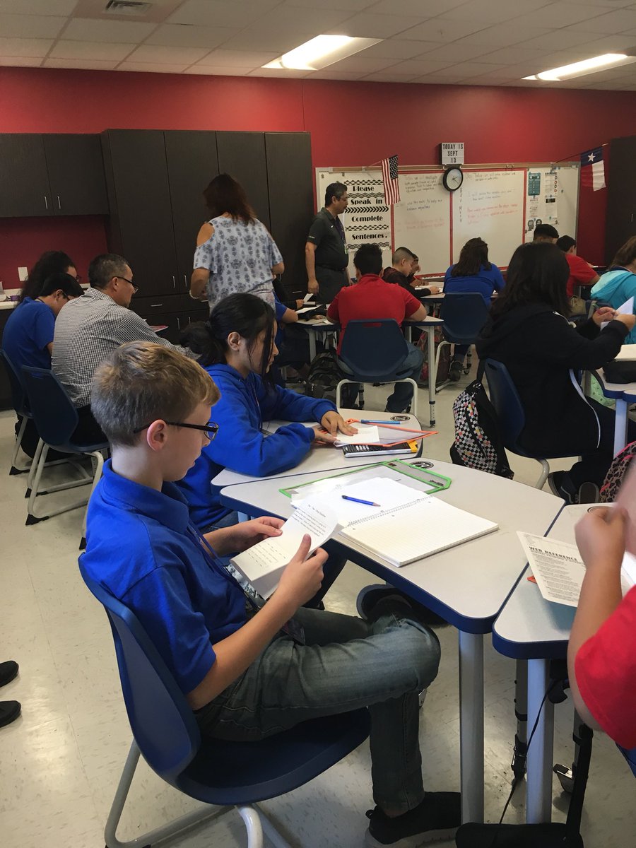 catherinedoc12's tweet image. Instructional Rounds today with OneRed!! Thank you Charlie and Dana for hosting!!  Cause the lightening... feel the thunder!  #THEDistrict  #OneRed