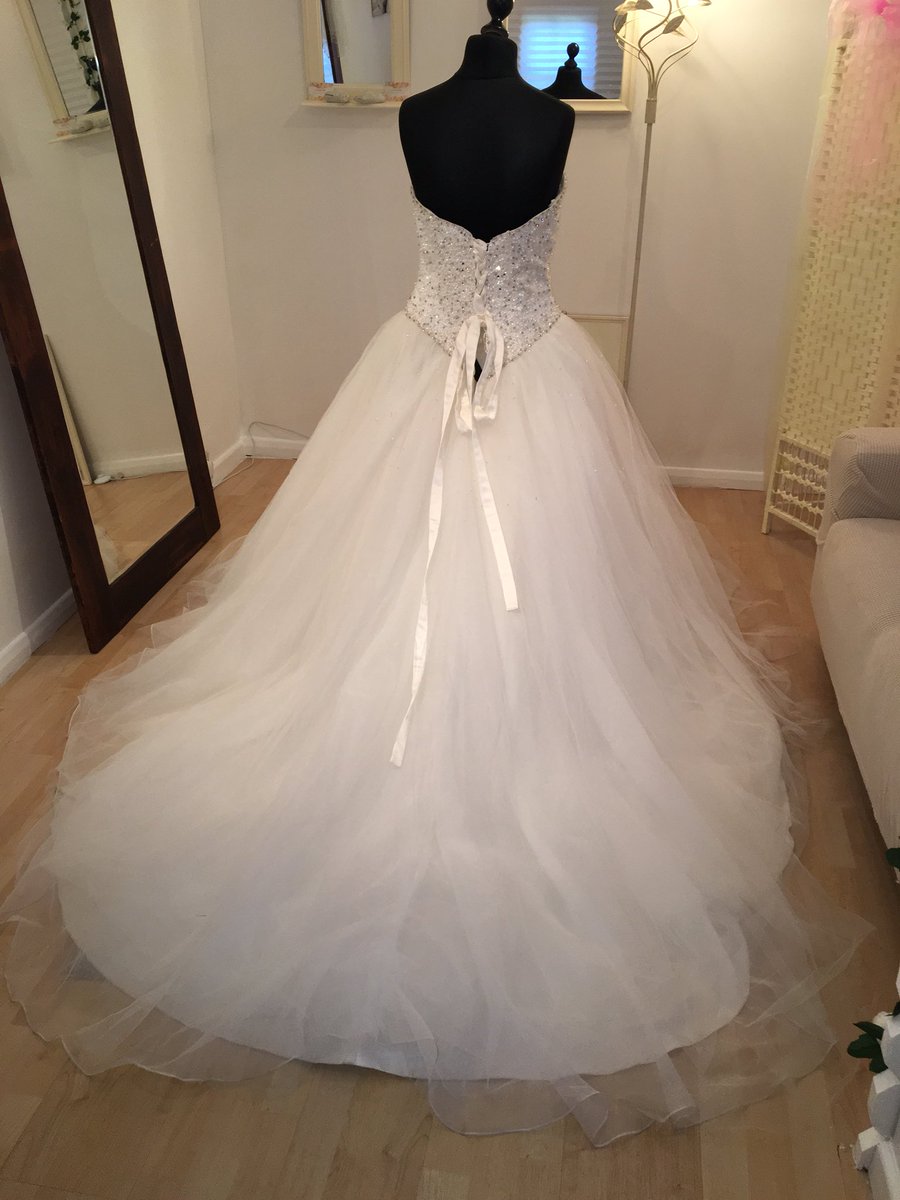 Romantic princess dress with crystals and diamontes 
Please email Ivoryrose.forever@gmail.com
facebook.com/19150419518941…