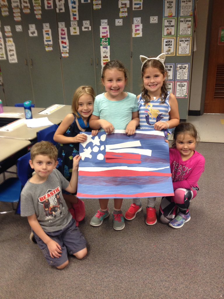 mrspeters1st's tweet photo. STEM activity in honor of Patriot Day and Constitution Day. https://t.co/lNag3i3FJr