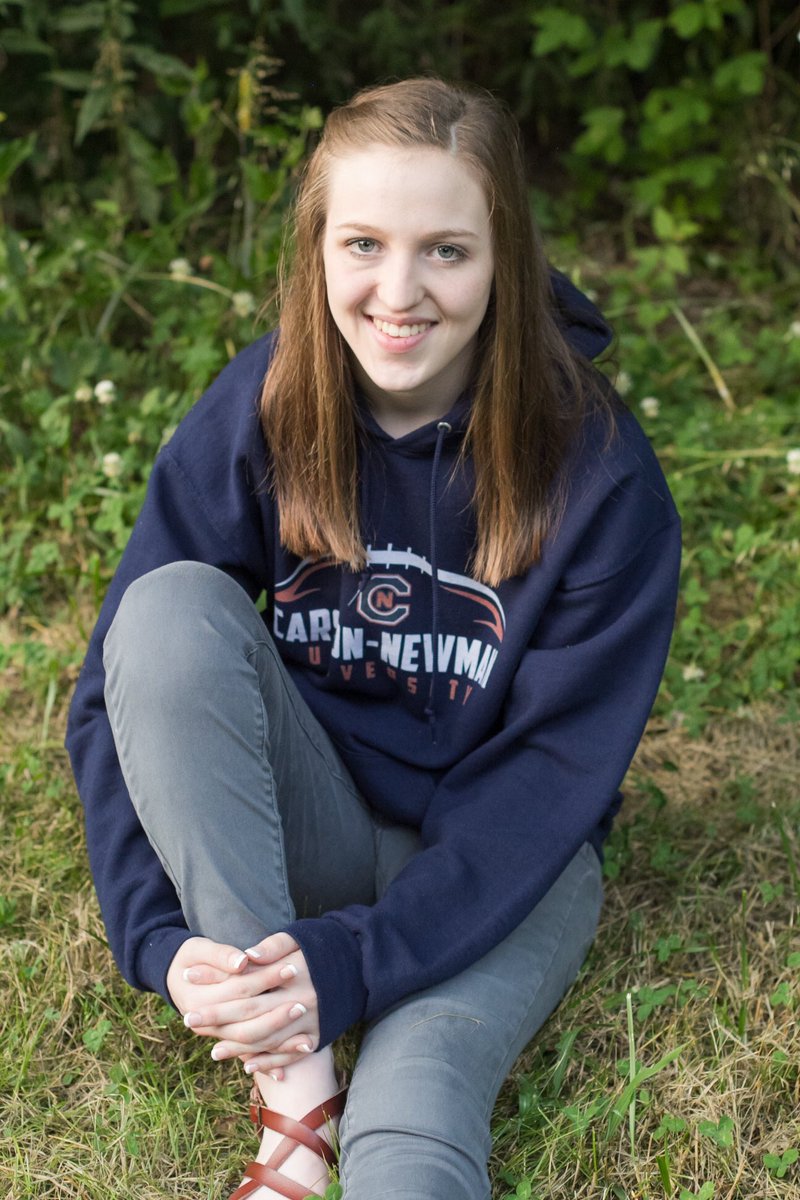 NerdyMomTweeter's tweet image. This girl right here is officially a Carson-Newman Eagle. She got her acceptance phone call today. #Oneapplication, #oneacceptance, #onegoal @cneagles