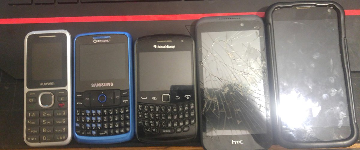 StruggleHappy's tweet image. 2004-2017 #digivolve