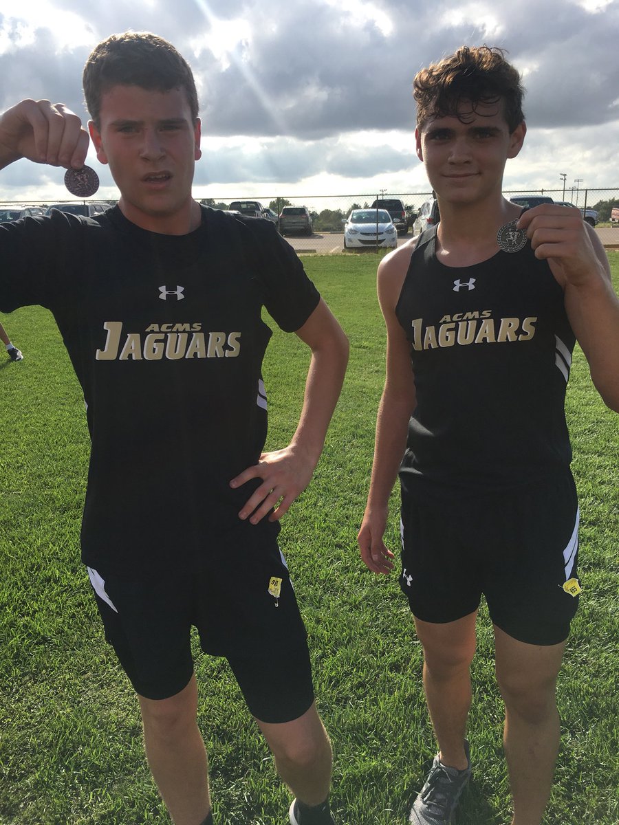 ACMS_XC's tweet photo. 8th grade boys had a great finish today with 2nd place overall in Valley Center! #ACMSXC https://t.co/PL0swRh8oT