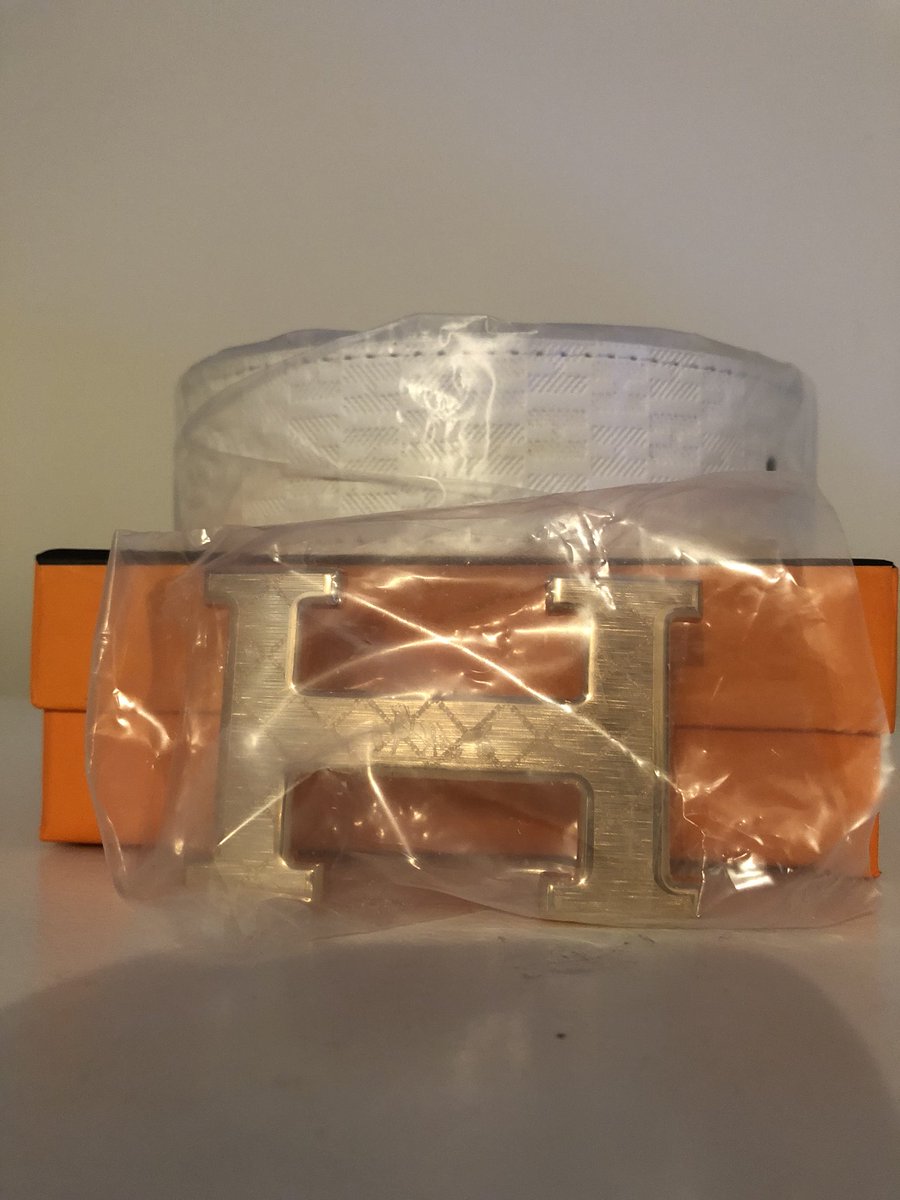 BNDbelts's tweet photo. Hermes. Size 110. $175 https://t.co/RPgvD2aKOS