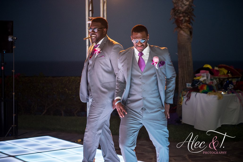 AlecandT's tweet photo. When it comes to a #funny #photo, this guys are my favorite ones! They really know how to hit the dancefloor! #destinationwedding #weddingphotographer #groomsman @WeVisitMexico @VisitMex @VisitaLosCabos https://t.co/lGcifn8EIs https://t.co/6zShwAnUcS