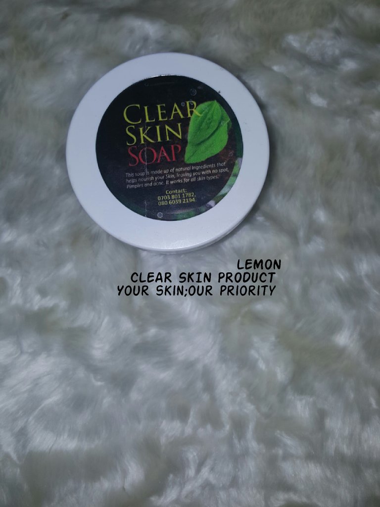 This soap is 100% natural and works so well.Perfect for dark/black spots removal,uneven  skintone and hyperpigmentation..Kindly follow @clearskinsoap_products and patronise us today..#clearskinsoap #clearskinproduct#yourskinourpriority #skin #Skincare #clearskin #beauty #Lagos...