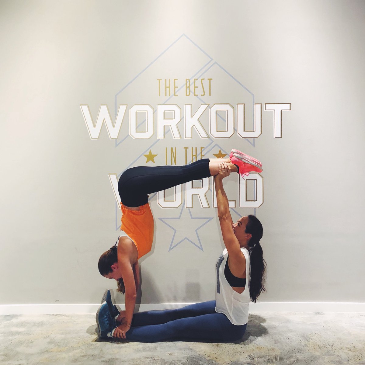 Because one workout wasn’t enough 💪🏼 back at it with <a href="/dannielleblaker/">Gypsyfitdxb</a>

 #womensfitness #dubailife #barrysbootcamp