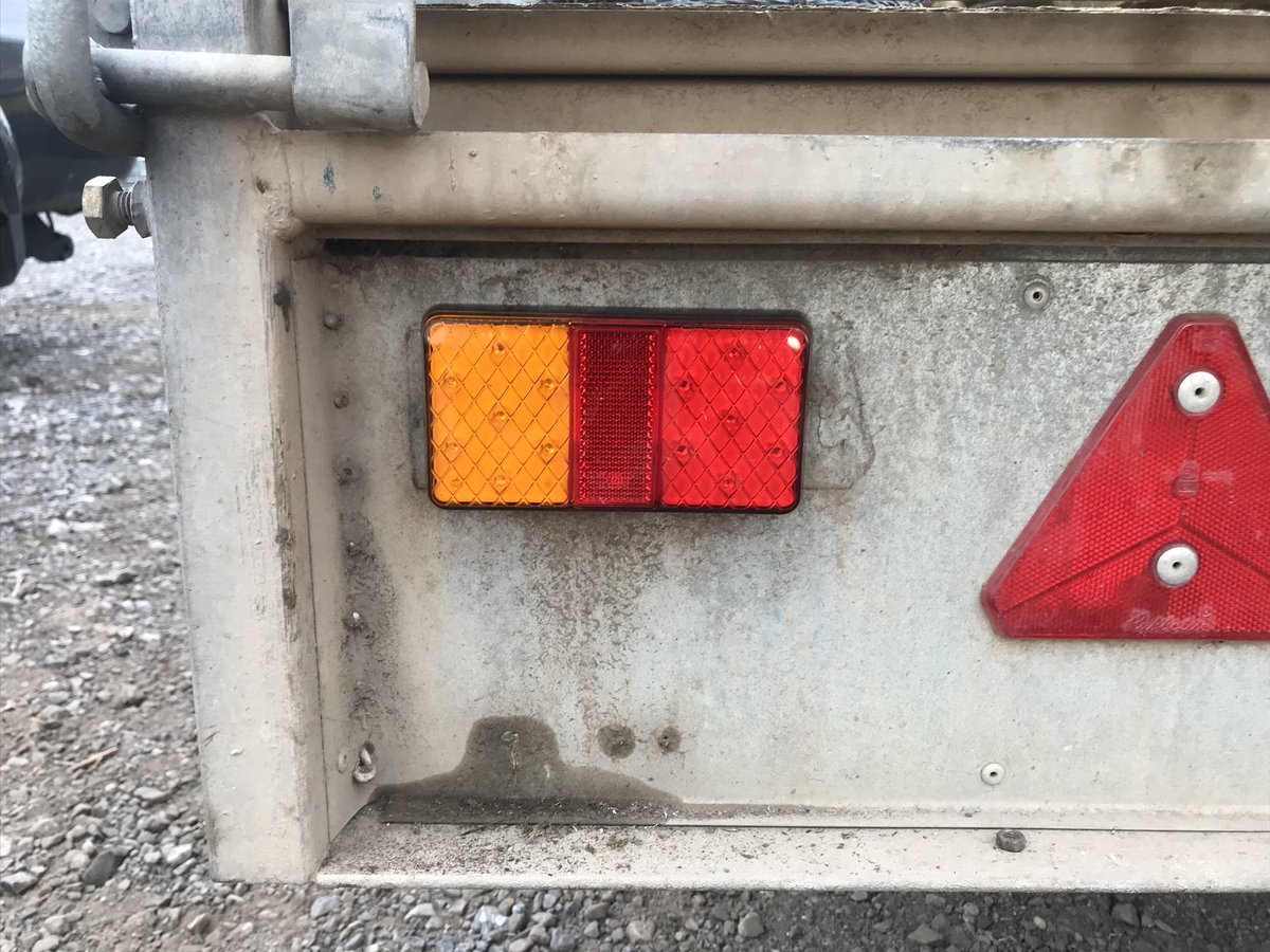 njagservices's tweet photo. LED rear combination lights supplied and fitted to an Ifor Williams trailer for @Ridleyfencing #njledlighting #njagriculturalservices #iforwilliams https://t.co/C9qvyVAI4n