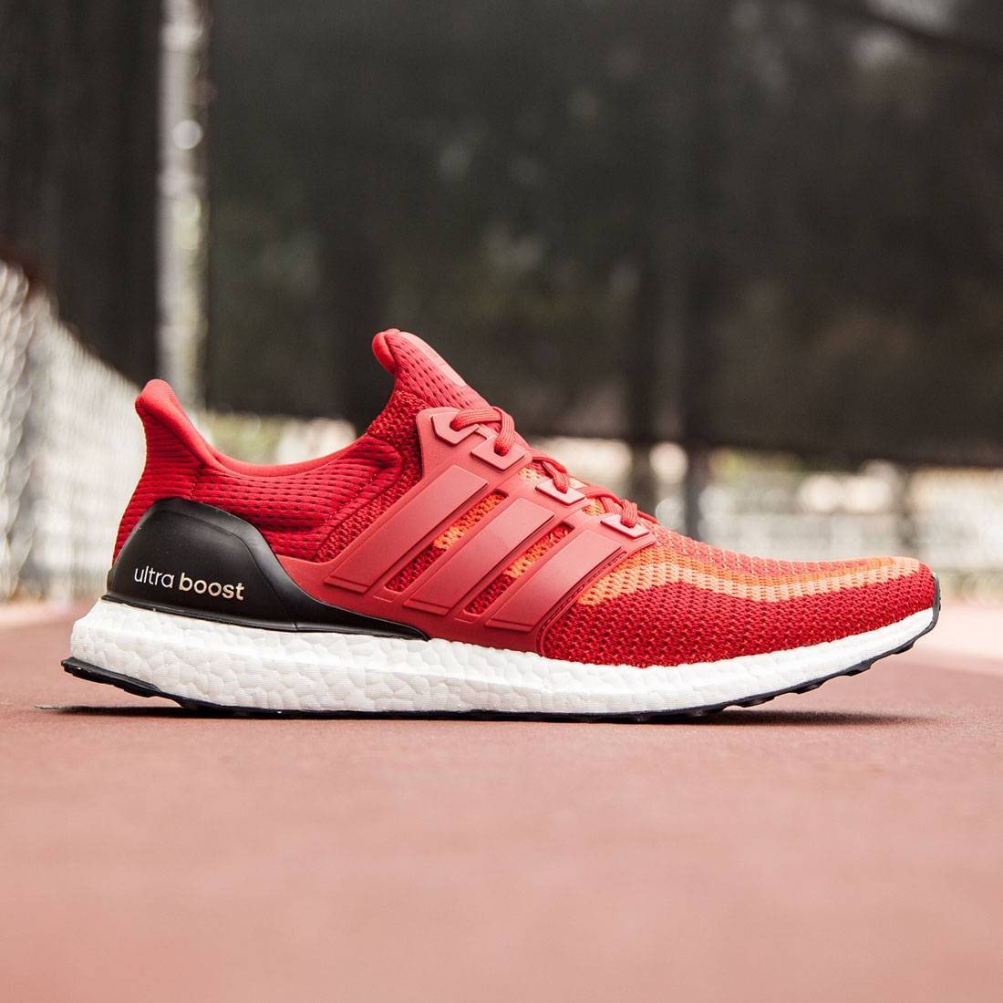 ultra boost 2.0 red gradient