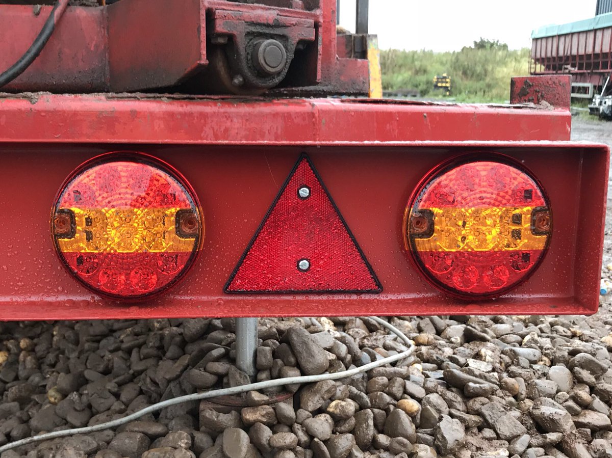 njagservices's tweet photo. Complete rear bar made and fitted with rear LED combination lights, reflectors two amber strobes and two LED beacons to a potato field loader #njledlighting #njagriculturalservices https://t.co/m0f57O8gCk