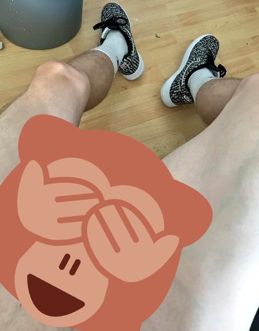 Loving my new kicks #nike  See how BIG I really am with no emojis 🍆😎 Save 10% if u join today (price<a href="/tag/nike"class="tags">#nike</a>