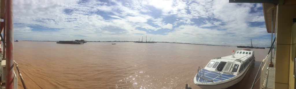 Bye bye bangkok, hello bangkok @CAEP_TheChase #CAEP_TheChase #BeautyAndTheBeast #notsobeautifulwaterinbangkok #stillamazingbangkok