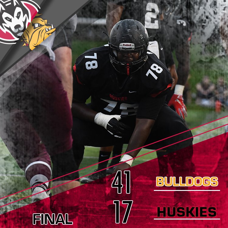 SCSUHuskiesFB's tweet photo. #16 Minnesota Duluth claims the Battle of the Bone in a 41-17 victory over SCSU.
Up next: Huskies travel to Northern State next Saturday at 1 PM.
#NSICFB // #NSICDay https://t.co/jEAiyrClHE