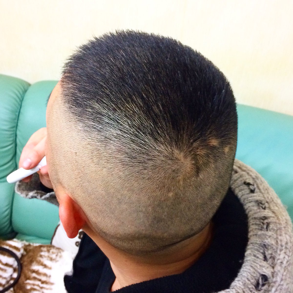 Barber Yamashi 男らしいフェードボウズスタイル 深夜営業の床屋受付は当日18時迄 T Co Fbntvixxkb T Co Zwtyya6zvh Giカット クルーカット 短髪 板橋区大山 板橋区役所前 遊座大山商店街 床屋 バーバー フェード スキン