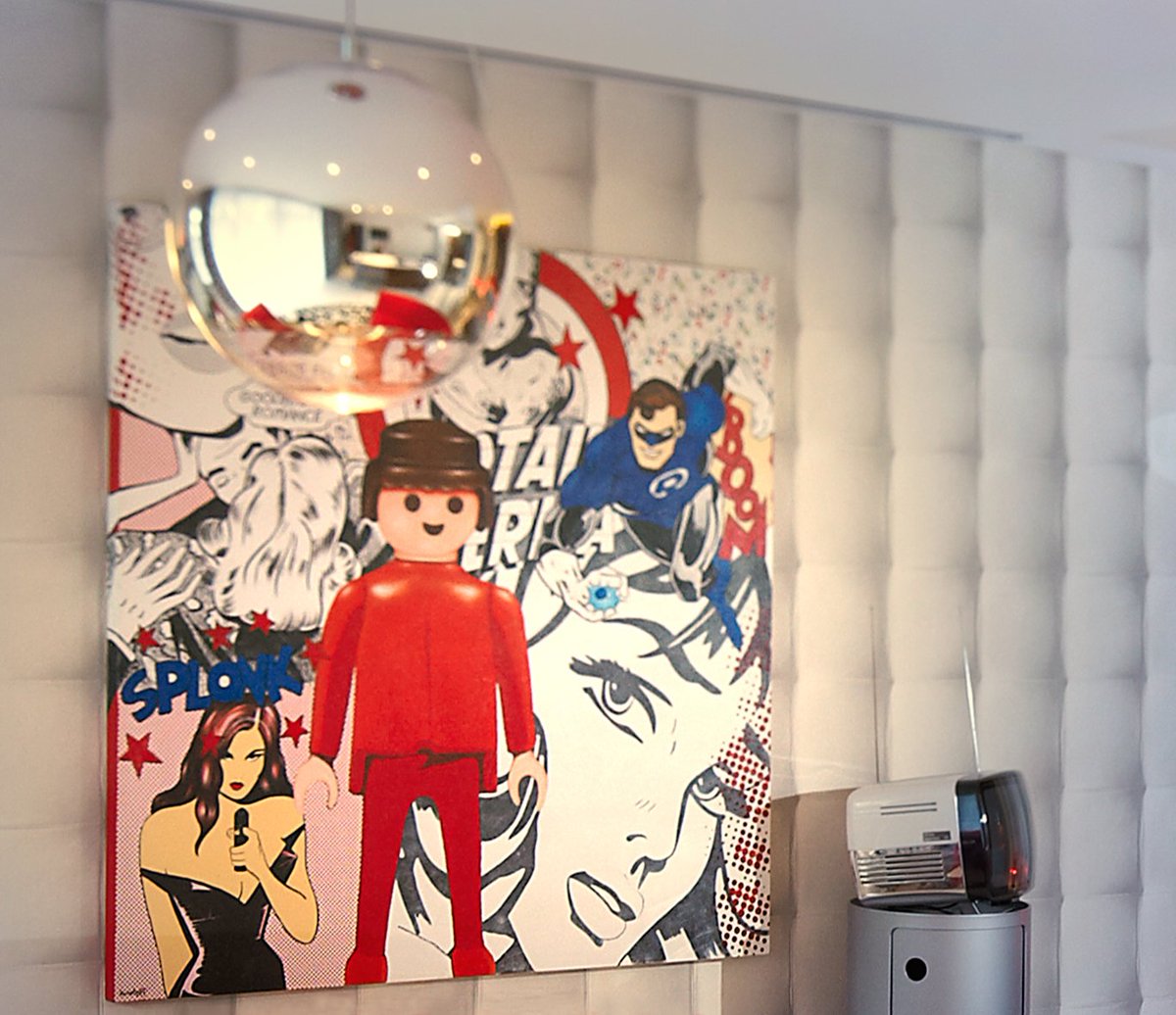 #ThankGodItsFriday ! Weekend is about staycation and in Luna2, staycation is never out of fun. Ready to see the myriad of surprises that awaits you here?  
#luna2life #weekendvibe #laidbackweekend #cosmicspace