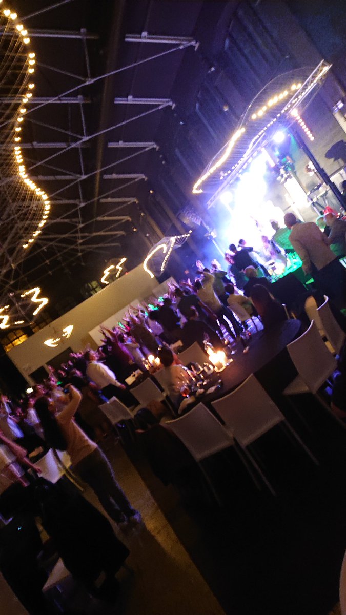 ESNematologists's tweet photo. A fantastic party tonight to end #esn2018. Congrats to Wim and local organizing committee. You have put the level high for ICN2020 ! https://t.co/BVxDCXvYjE
