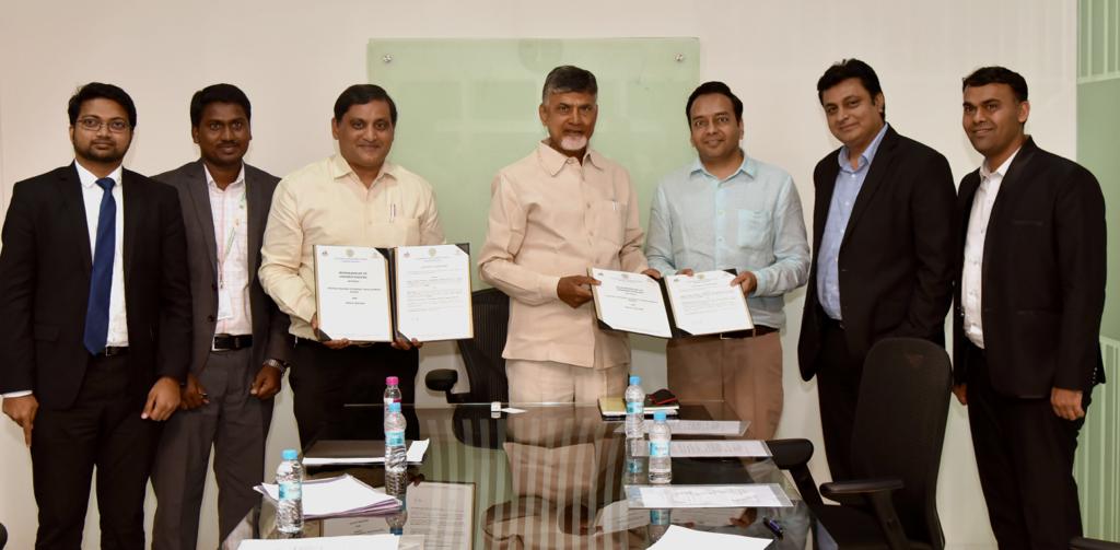 TDP24x7's tweet photo. Nisha Designs of Texport Industries Pvt. Ltd. signed an MoU with #AP_EDB in the presence of the Hon'ble #AndhraPradeshCM Mr. #ncbn to set up two garmenting units in the state of Andhra Pradesh with a total investment of Rupees 215 Crore, creating employment for around 7500 people https://t.co/Iy5mbQOpsk