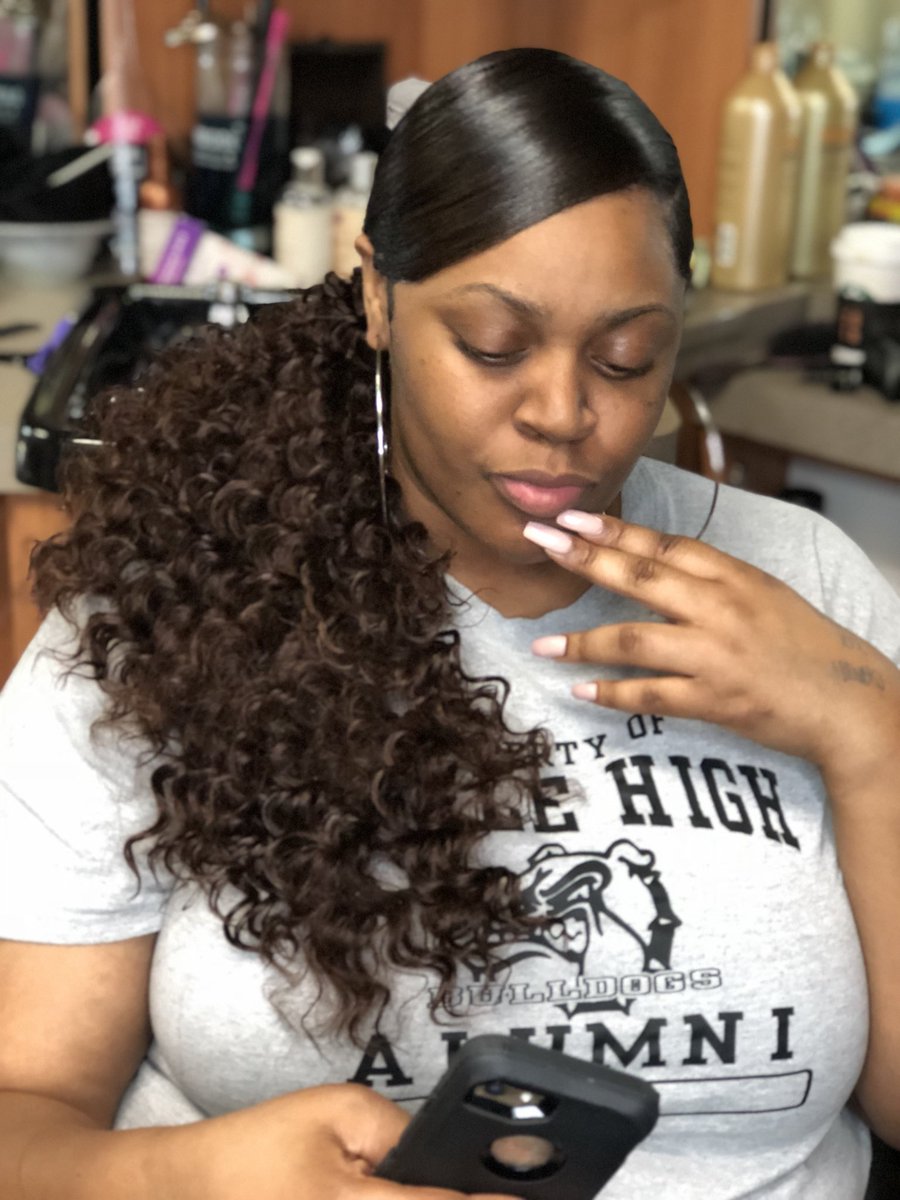 jrenea__'s tweet photo. Invisible pony! #getTouched https://t.co/KbdTzwhhTJ