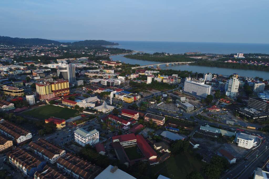 WargaKami's tweet photo. Berita dan isu terkini tentang Kami Warga Kuantan. 
#kamiwargakuantan 
#lynasissafe
#lynasterbuktiselamat

https://t.co/2gX5QpNSEM 
https://t.co/dHHTVXZQZy

Disclaimer: 📷 credit to owner https://t.co/SPMkl1mJn9