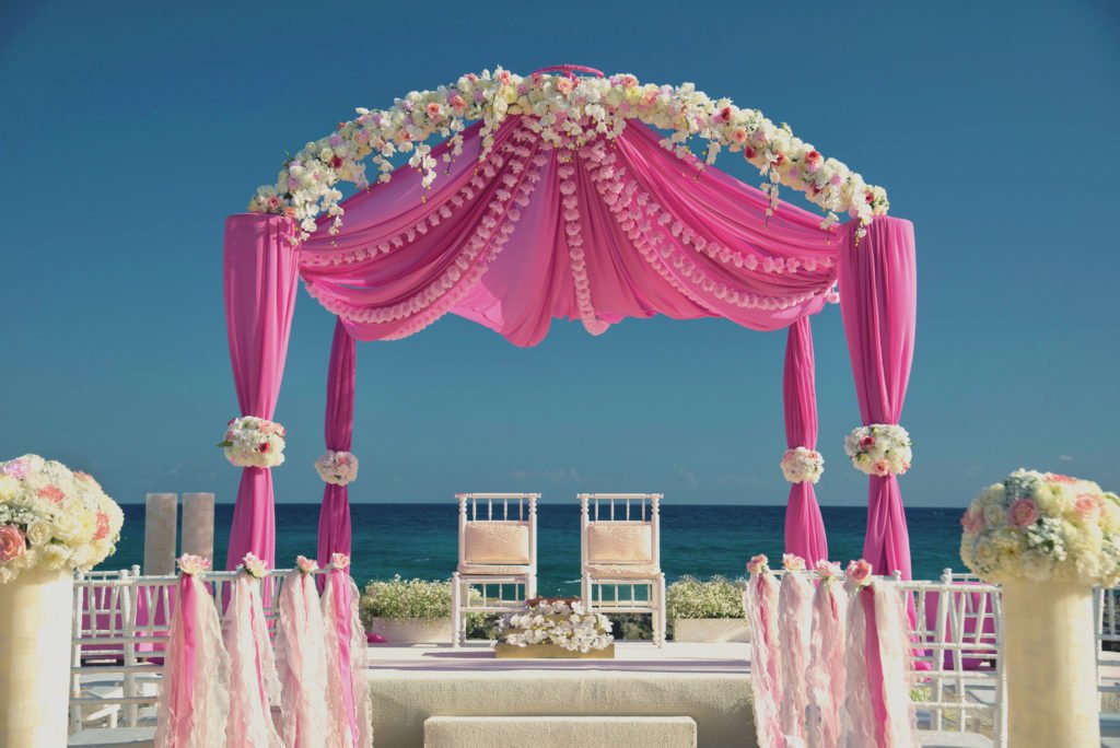 Just announced! Contest NOW OPEN! Win a Destination Wedding Package - Valued at $5,000 USD. See details here-->  bit.ly/2Nce0s8 #love #destinationwedding #Wedding