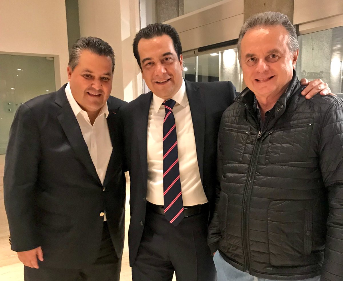 Fue un gran placer también, saludar a Don <a href="/JoaquinColdwell/">P. Joaquín Coldwell</a> #CDMX <a href="/jmarquezm13/">Jorge Márquez</a>