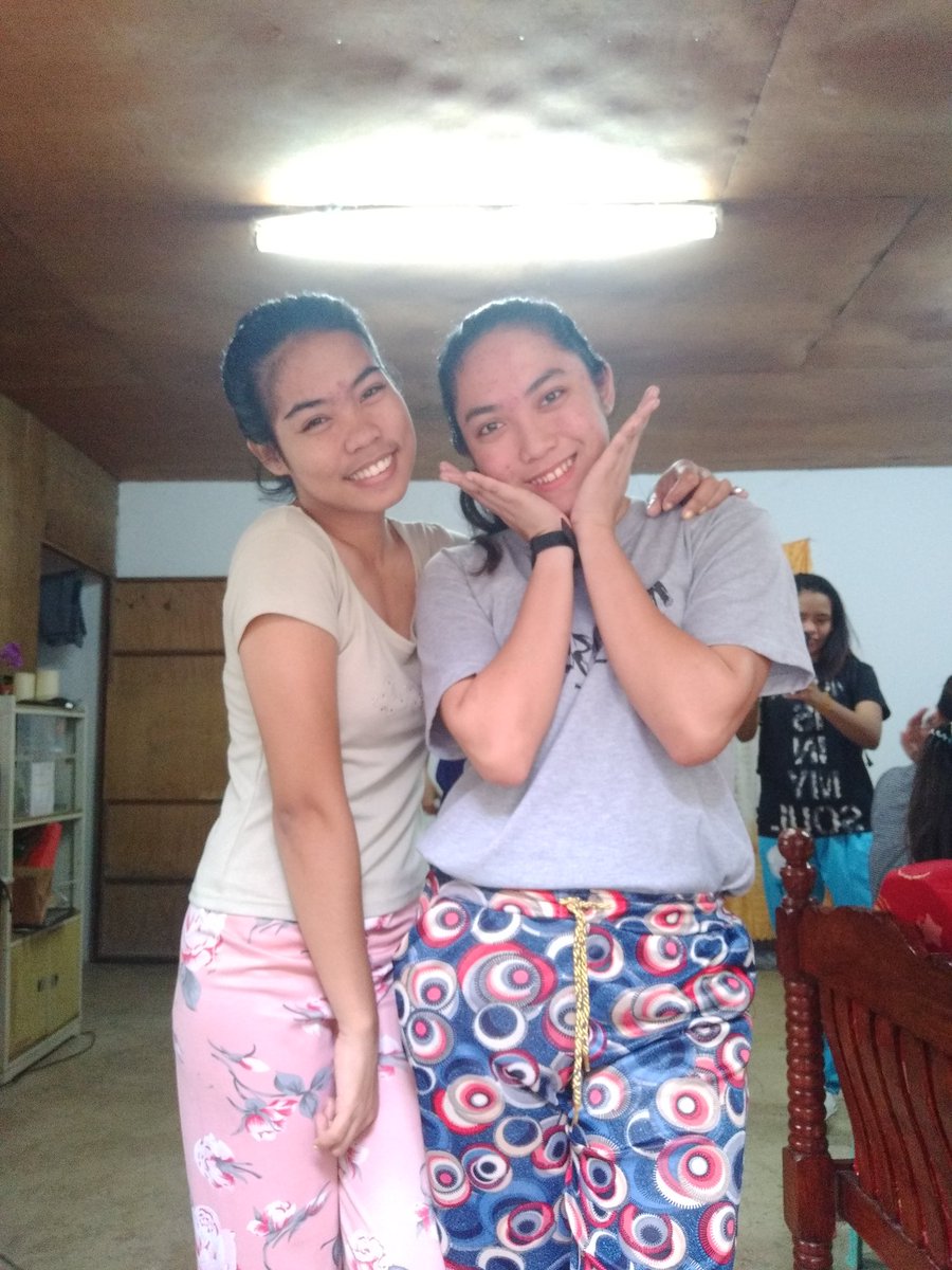 MaryroseM12's tweet photo. Mwaaa 😘 https://t.co/o6FBjfdgvn