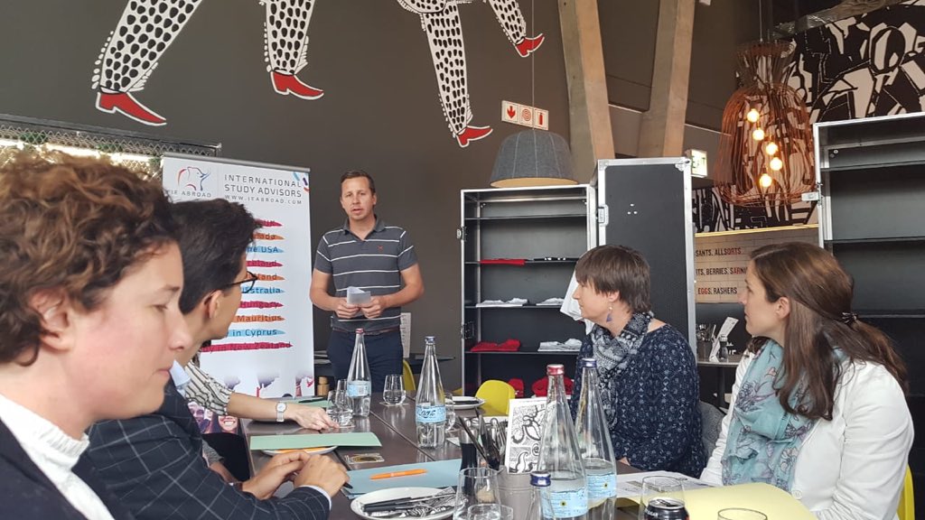 Sable_Int_Study's tweet image. Thank you to all our school counsellors in Harare and Cape Town who attended our #studyUSA event this week. It was a great learning experience and as always a lot of study abroad myths where busted. #noSATsneeded #quickentry #greatsupport #studyabroad #IEAbroad