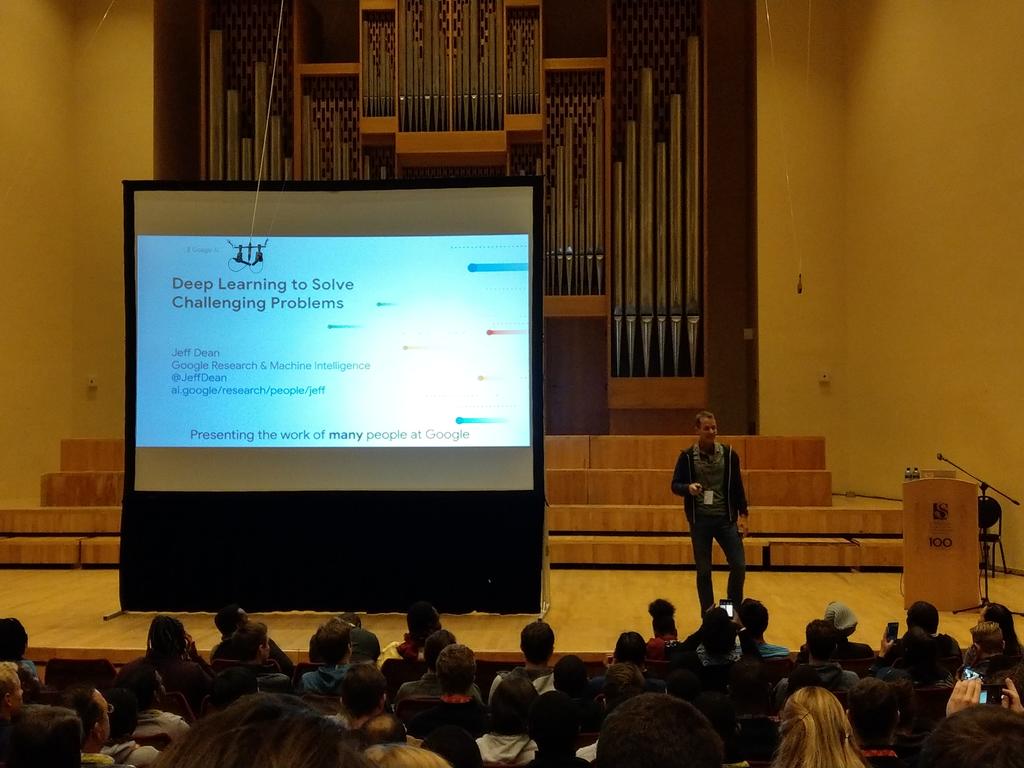 allen_h's tweet photo. @JeffDean from @GoogleAI talks at #DeepLearningIndaba #DLIndaba2018!!! https://t.co/FIgi1ttS4r