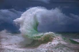 SilviaClementi2's tweet photo. Benché l'onda
delle parole
ci sovrasti sempre, le nostre profondità
sono sempre silenti.
K.Gibran
#ScrivoArte #ScrivoDellEssere https://t.co/pL26O9bMcF