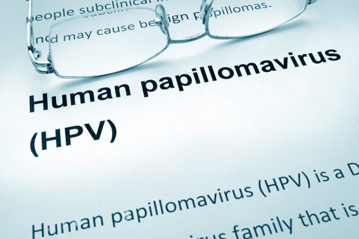 FIMMGVeneto's tweet photo. Human Papilloma Virus: un'infezione virale che si trasmette sopratutto per via sessuale. Per le donne sopra i 30 anni l’HPV-test,  l’esame per la diagnosi precoce del tumore del collo dell'utero andrebbe svolto ogni 3 anni. 
#FIMMGVeneto
@Fondaz_Veronesi
https://t.co/Gz9T7zMaed https://t.co/7rX1BwLqa9