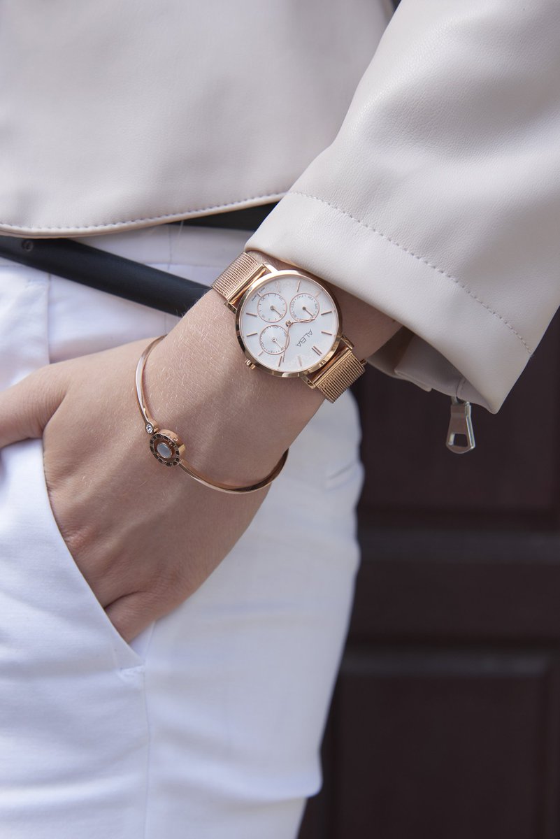 alba female watches