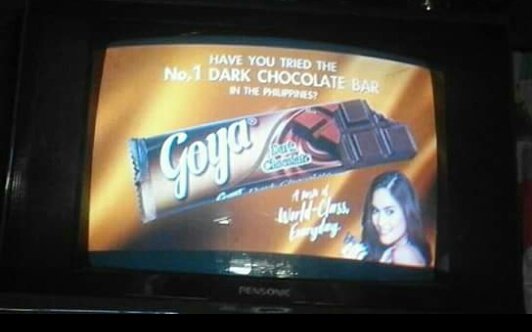 GirlNotyour's tweet image. Kala  ko  nasira  tv  namin  pinuk pok  ko  pa  :'(