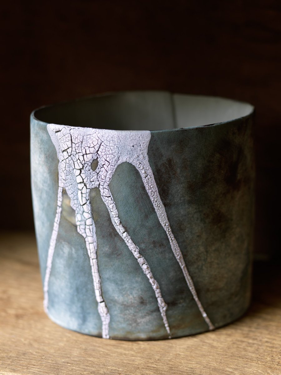 Exhibition with  @timandrewsceramics  opens tomorrow nr Exeter, Devon, EX5 1LW.  Details at timandrewsceramics.co.uk
.
Work also currently available  at @craftleeds @newcraftsmangallery @blackmoregallery 
.
📷 @crisbarnett 
#ceramics #ceramicart #clayascanvas