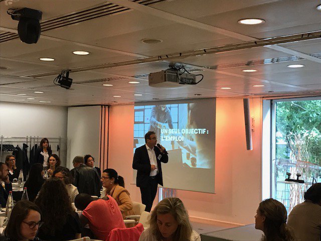 CollectifEmploi's tweet photo. [#Evenement] Jour J pour le Collectif pour l'Emploi ! @CollectifEmploi

@AccentureFrance
@FondationAdecco
@ViE_infos
@AG2RLAMONDIALE
@SFR

#emploi #cocreation #bilan #collectifpouremploi https://t.co/9yfSgmzb6p