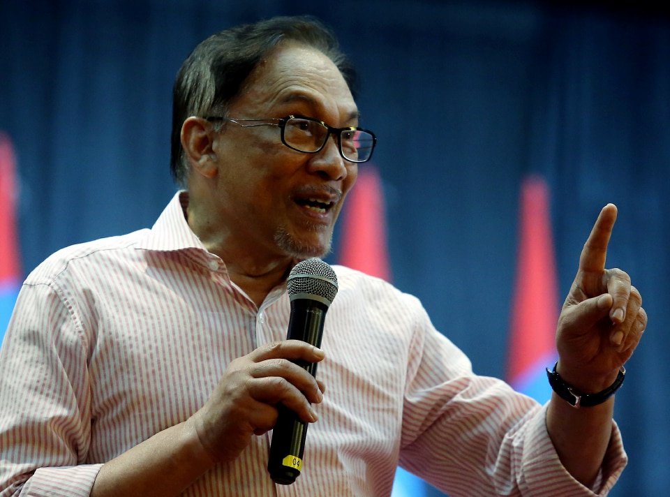 cprao74's tweet photo. bila dah berjawatan PM, tak tahu la akibatnya kelak.
#Refomasi 20 tahun?
Anwar & TunM setuju, sekarang kami kawan baik dan saling maaf kerana utk majukan negara, kita fikir soal rakyat. Nak marah lama² sebab apa? Aku dgn Mahathir dah baik.
@anwaribrahim
https://t.co/3vXLexUrpO https://t.co/BK5ZAtyFAP