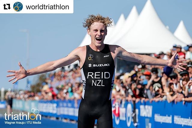 TriathlonNZ's tweet photo. #Repost @worldtriathlon
・・・
🥇@taylerreidnz 🇳🇿
U23 World Champion!
📷 @wags.photo
//
#WTSGoldCoast
#thisisqueensland #wearegoldcoast
@triathlonnz #tribeproud #trinz #churlyness https://t.co/frU94Q0WIB https://t.co/tiaFO8QJyh