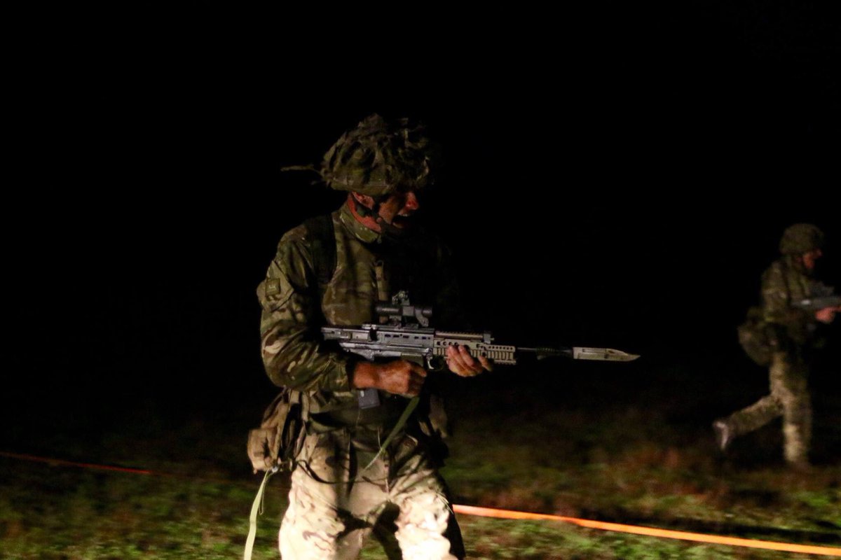 3pwrr's tweet photo. What did you do with your evenings this week... well we did a bit of this in Canterbury ๐๐ป #fiercepride #thetigers #PWRR #Bayonettraining #learnsndearn #stillrecruiting #rejoins #newbie #exregs #exres #exTA #jointoday https://t.co/h1h3qNu91E