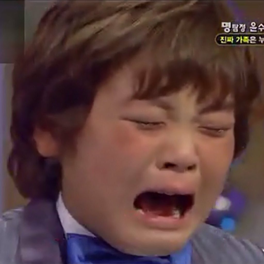 goingdada's tweet photo. : พิวิ้งงงงง พิจีงุนแกล้งหนู!!!
: สมน้ำหน้าอ้วน
: อย่าเล่นกันเสียงดัง พี่จะทำงาน https://t.co/aDAo2B6Z53